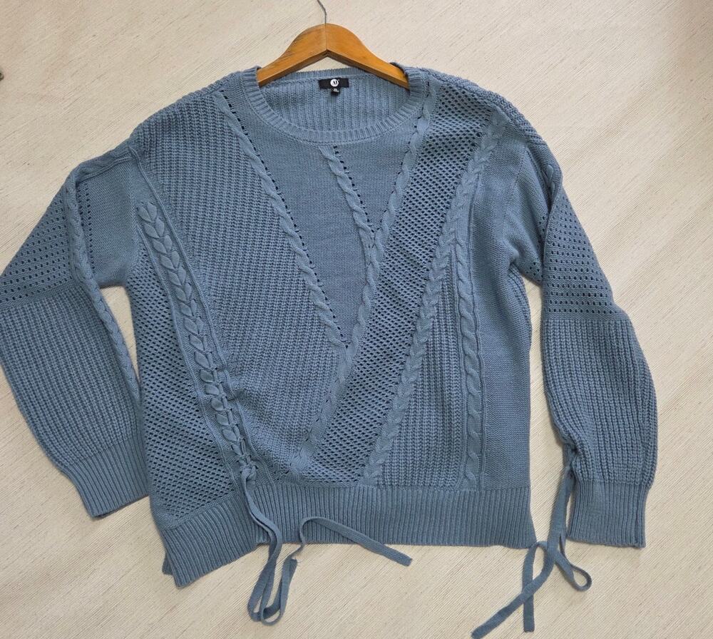 A & I Blue Sweater Woman's Size XL